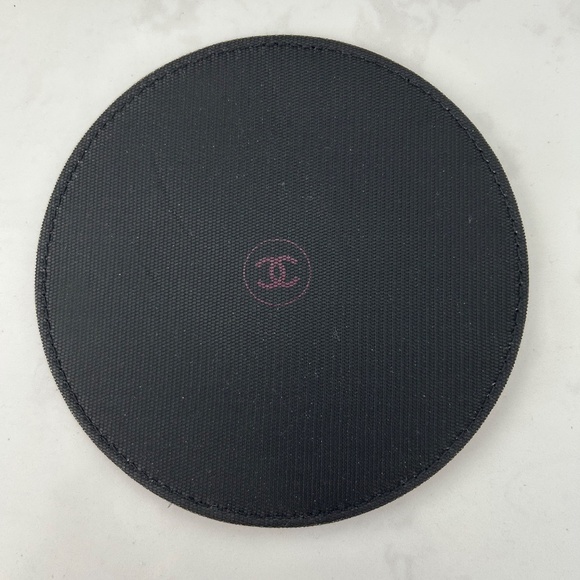 Chanel mirror - Picture 2 of 2